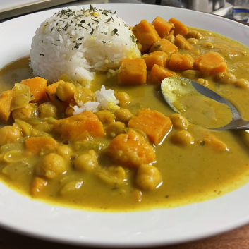 Sweet Potato and Chickpea Curry